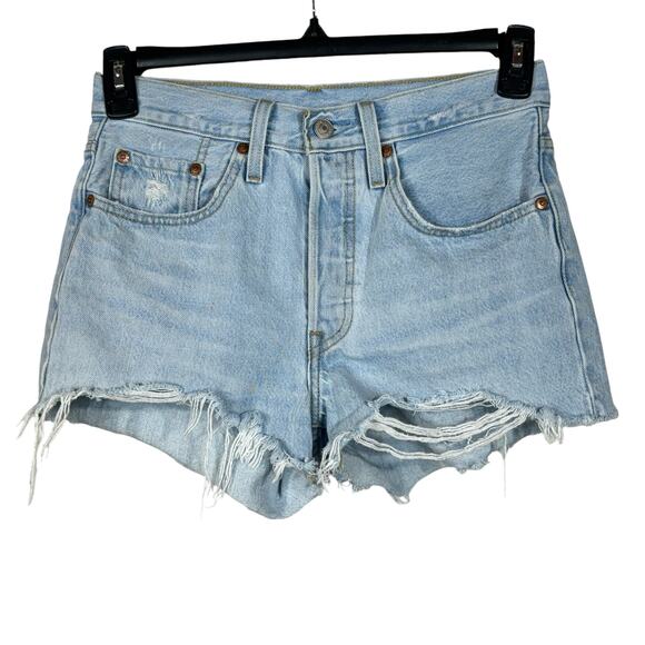 Levi’s 501 SZ W26 Jean Shorts Button-Fly Distressed Light Wash Frayed Hems Blue - Picture 1 of 11